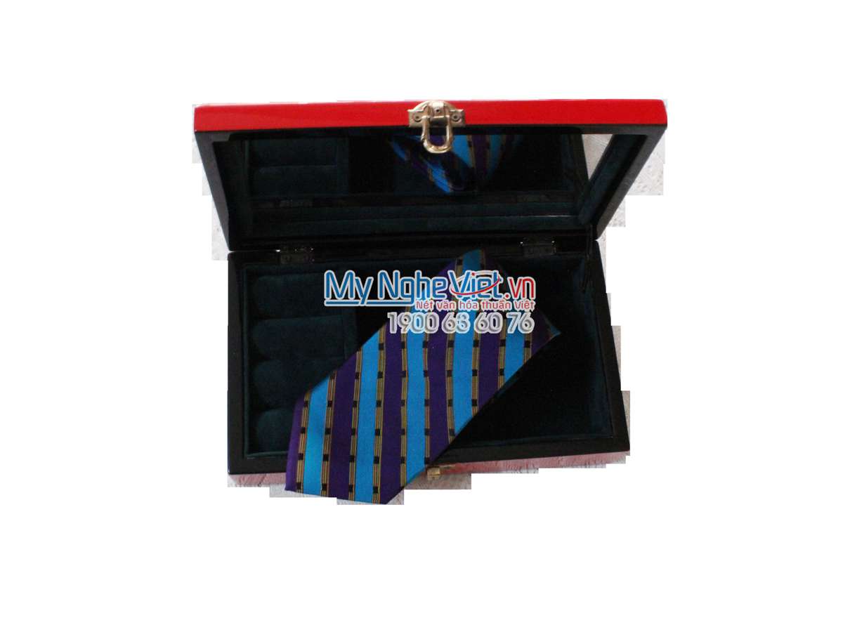 Hộp đựng trang sức  + cravat kẻ ô MNV-QT307