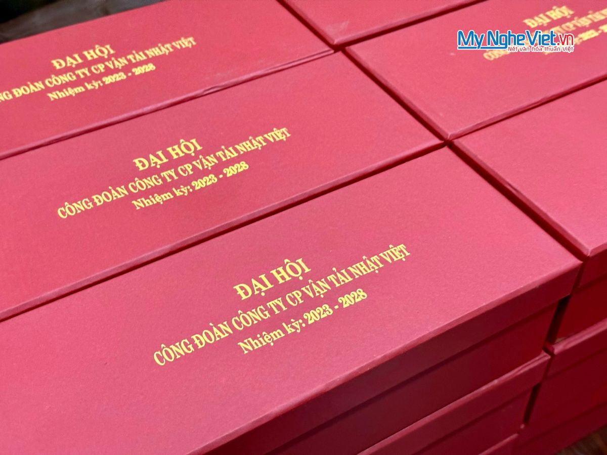 Bộ ba hủ mứt tròn vẽ hoa sen khay đế gỗ - In logo doanh nghiệp