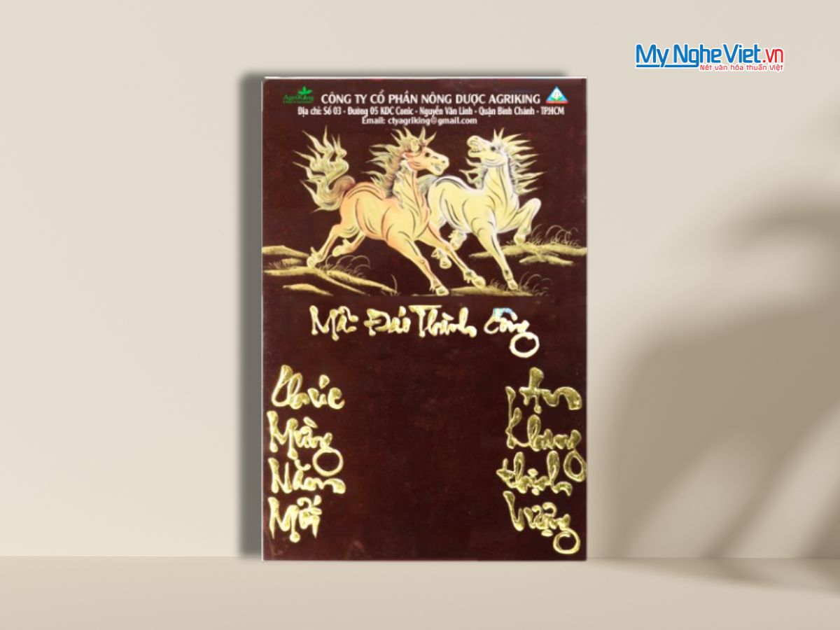 Lịch mã đáo thành công MNV-SMA318